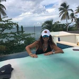 Meet your Posher, Marla